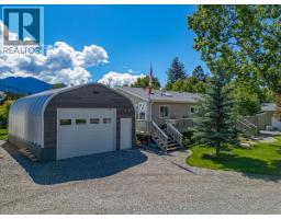 1474 93 95 Highway, Windermere, BC V0B2L1 Photo 8