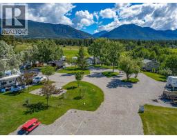 1474 93 95 Highway, Windermere, BC V0B2L1 Photo 52