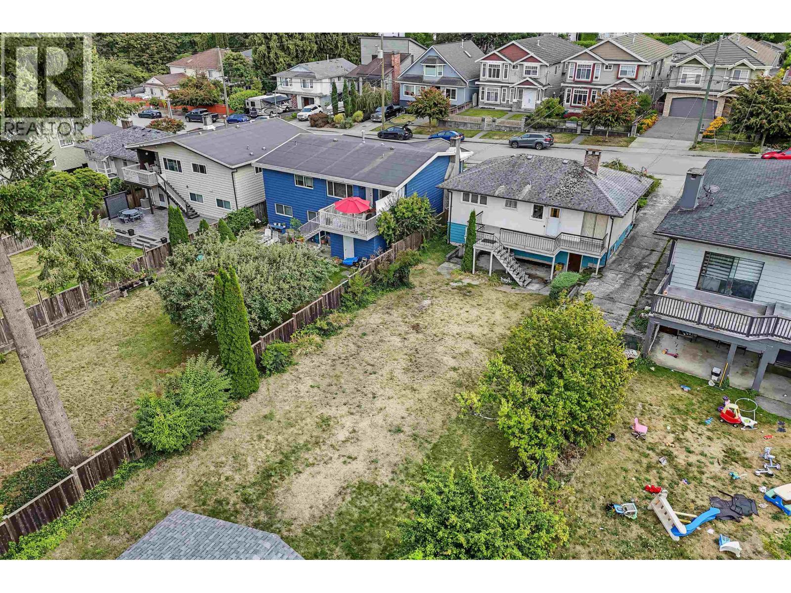 7971 ROSEWOOD STREET, Burnaby — photo 2