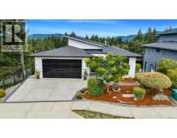 6261 Highwood Dr, Duncan, BC V9L5W9 Photo 82
