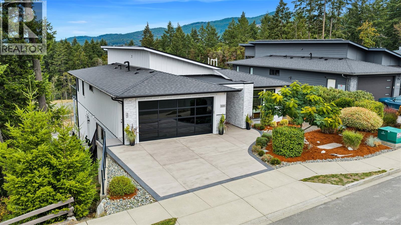 6261 Highwood Dr - Image 5