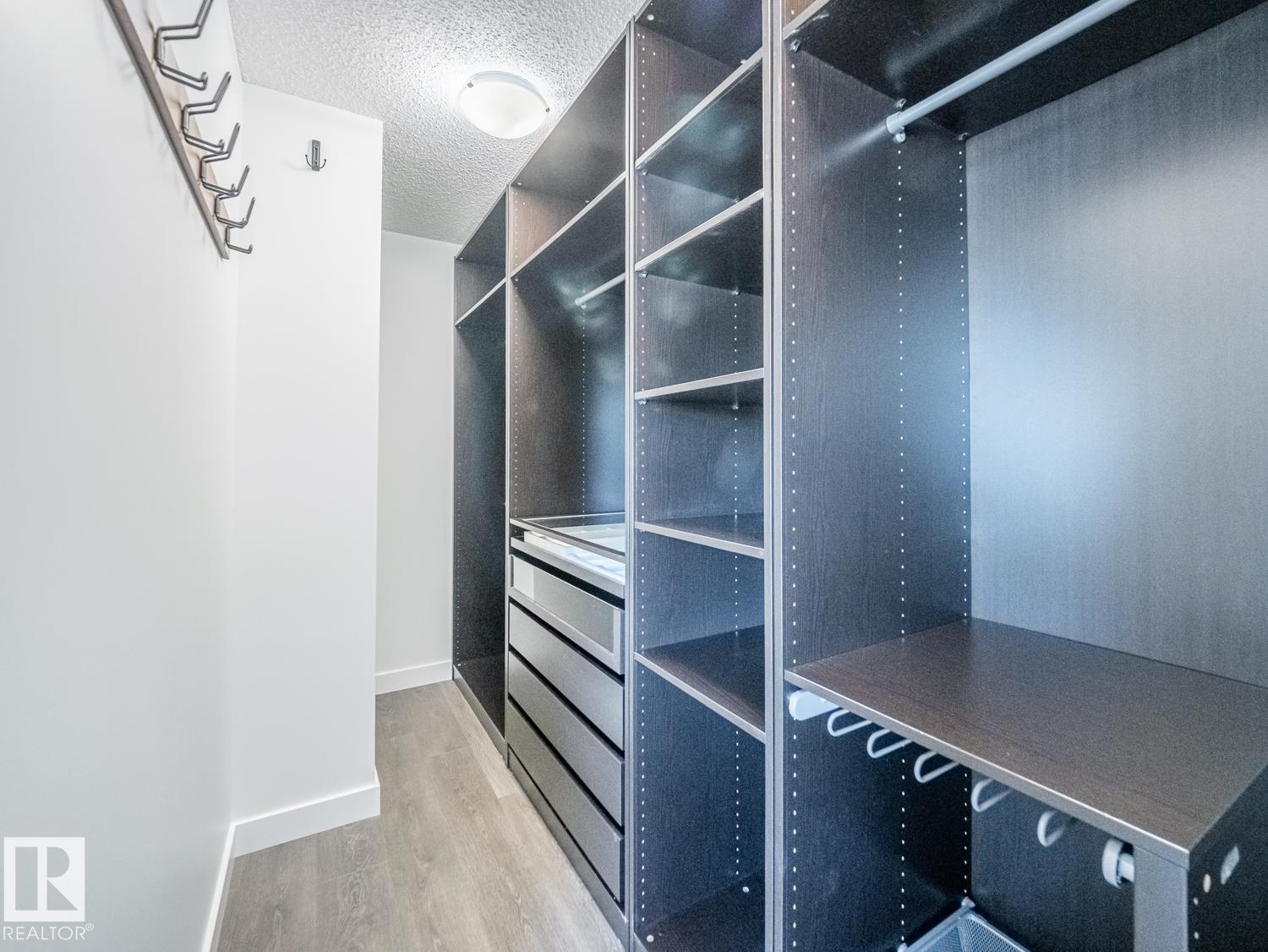9632 224 ST NW - 20