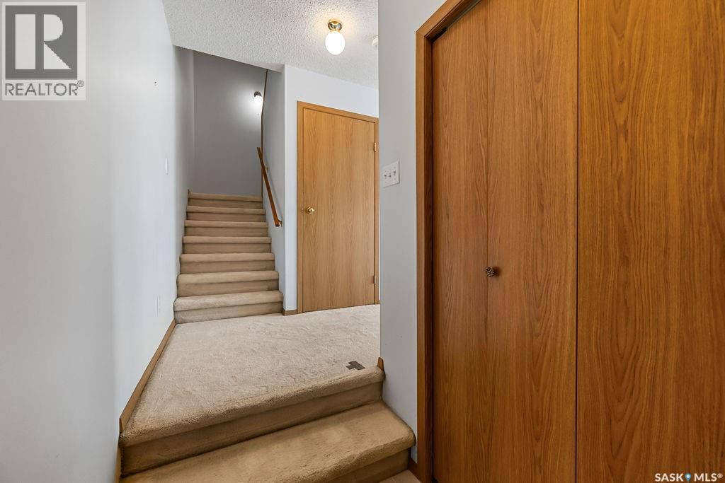 3806 Rae STREET, Regina Saskatchewan — photo 3