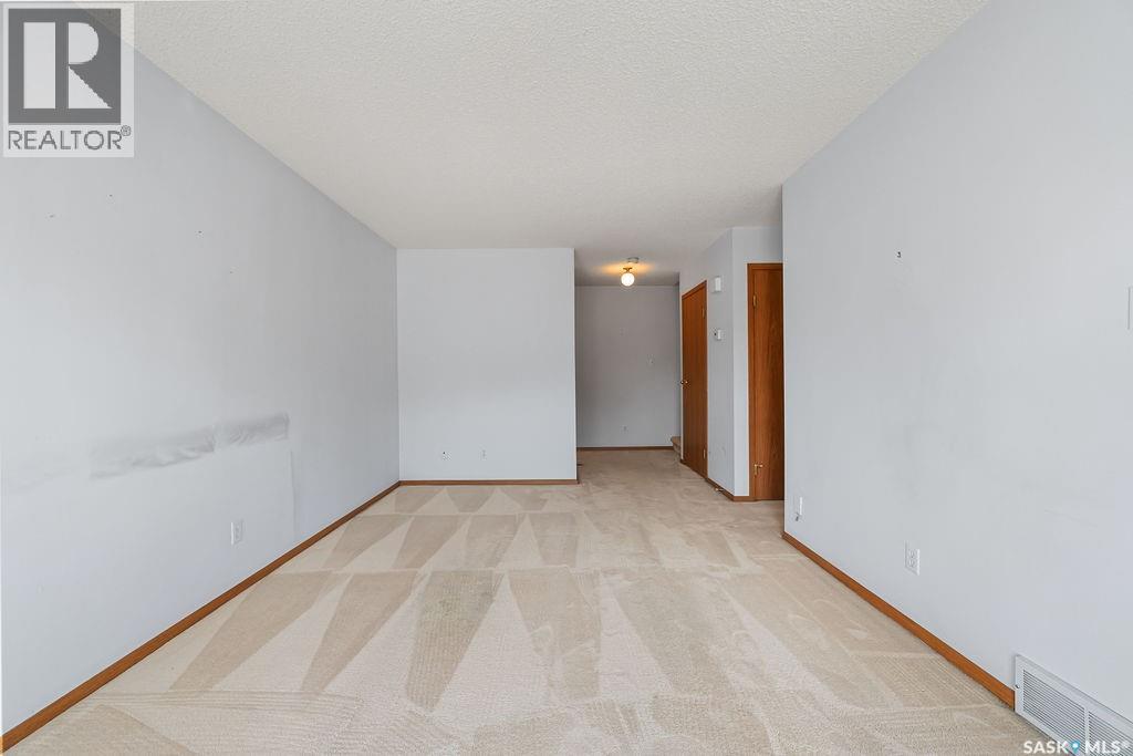 3806 Rae STREET, Regina Saskatchewan — photo 6