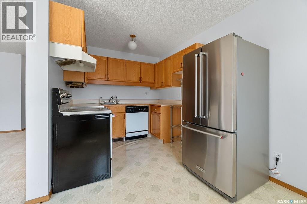 3806 Rae STREET, Regina Saskatchewan — photo 7