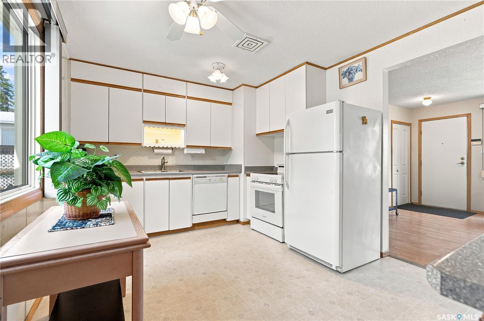 54 Klaehn CRESCENT, Saskatoon Saskatchewan — photo 11