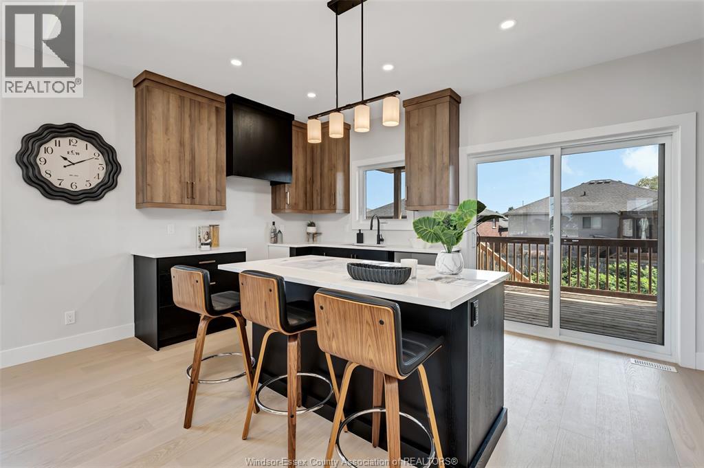 51 FENCELINE DRIVE - 26