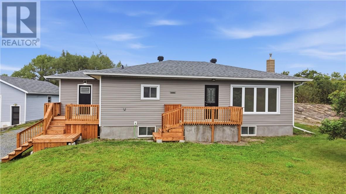 906 Goodview Road - Image 44