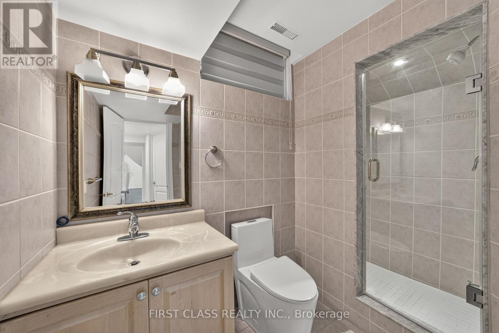 67 BLACK WALNUT CRESCENT - Image 42