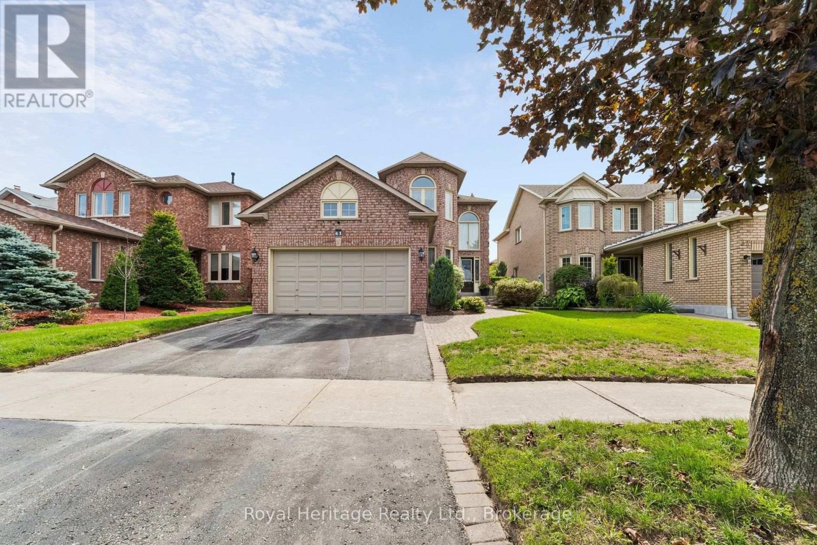 41 WINTERBERRY DRIVE - 1