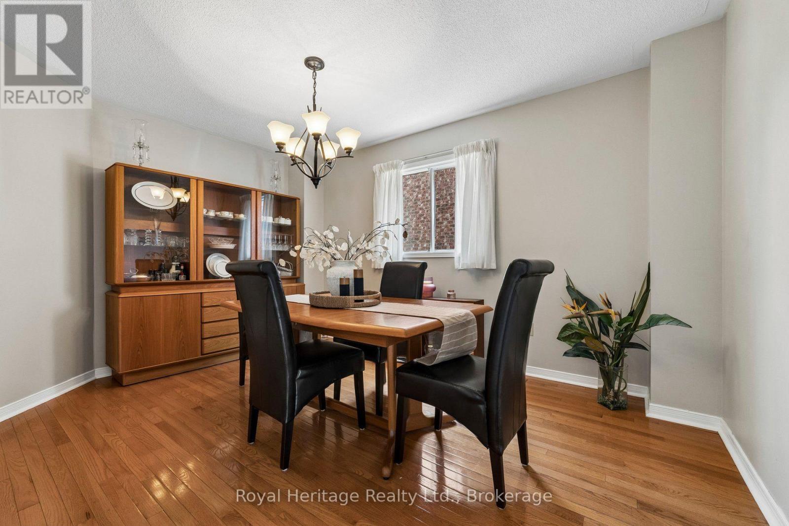 41 WINTERBERRY DRIVE - 10