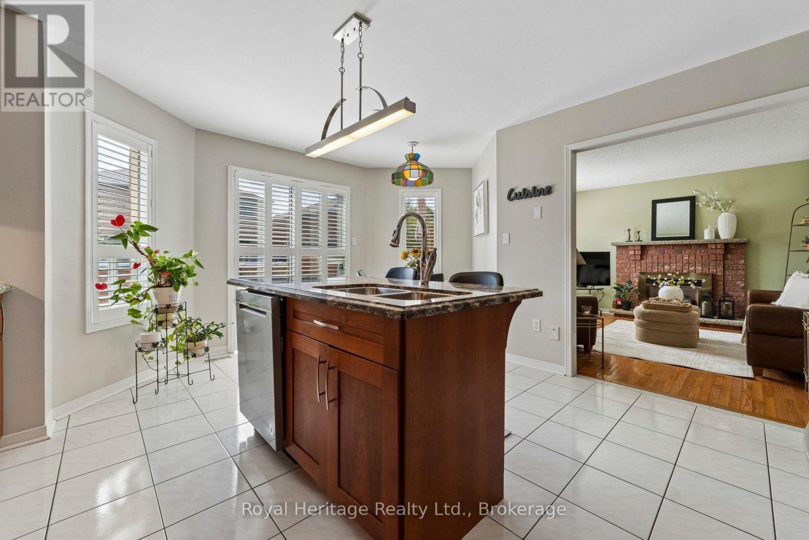41 WINTERBERRY DRIVE - Image 16
