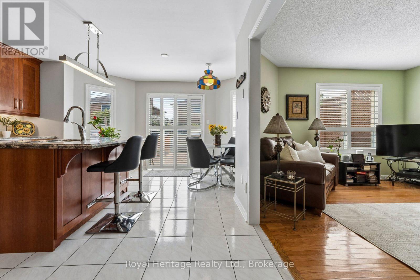 41 WINTERBERRY DRIVE - 19
