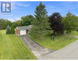 Bedroom 2 - 24 Cedar Ridge Drive, Kawartha Lakes, ON L0C1G0 Photo 6
