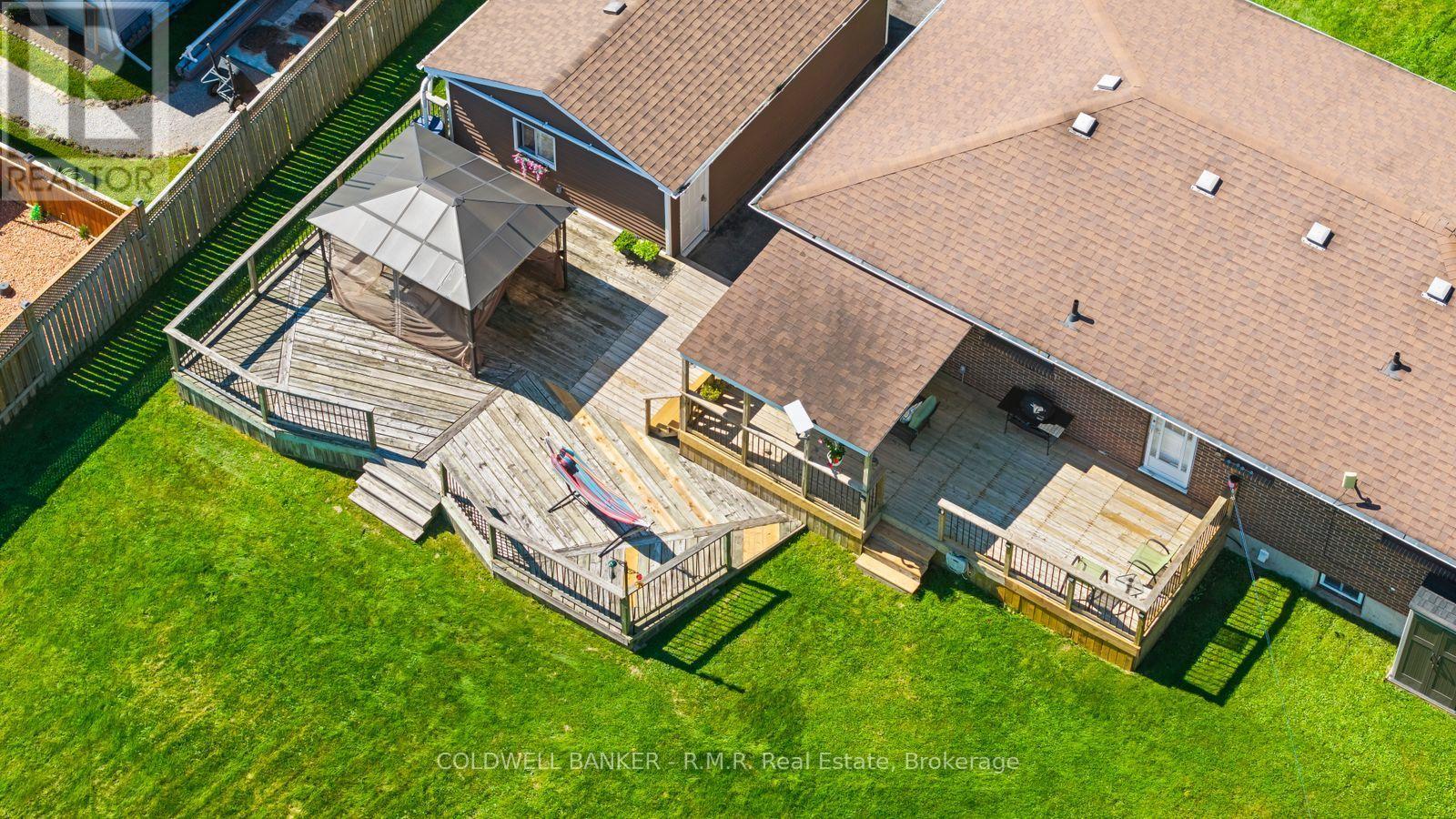 453 BRIMLEY ROAD S - 1