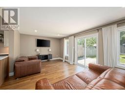 27 Leesboro Trail, Thames Centre, ON N0M2P0 Photo 13