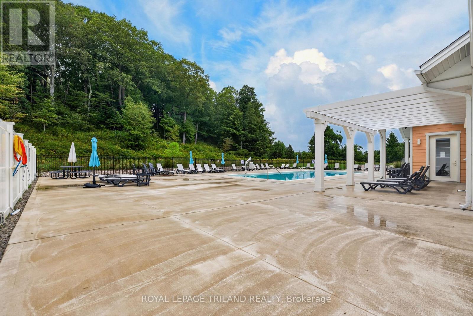#102 100 THE PROMENADE - Image 19