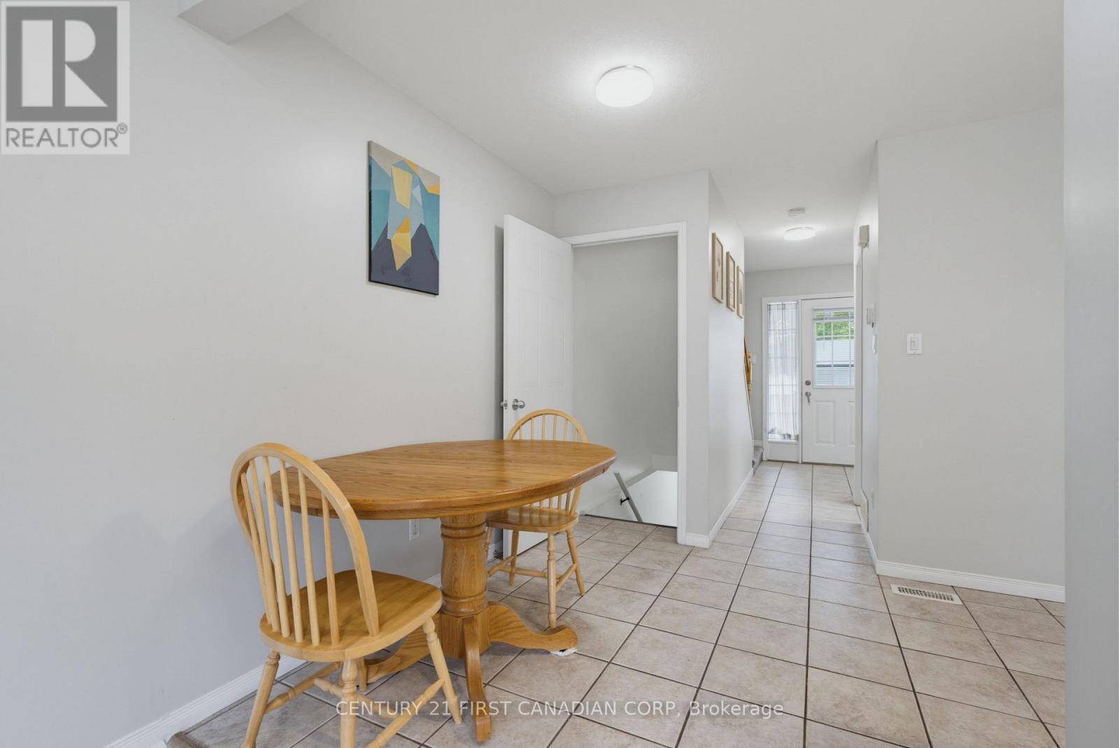 776 SILVERSMITH STREET - 12