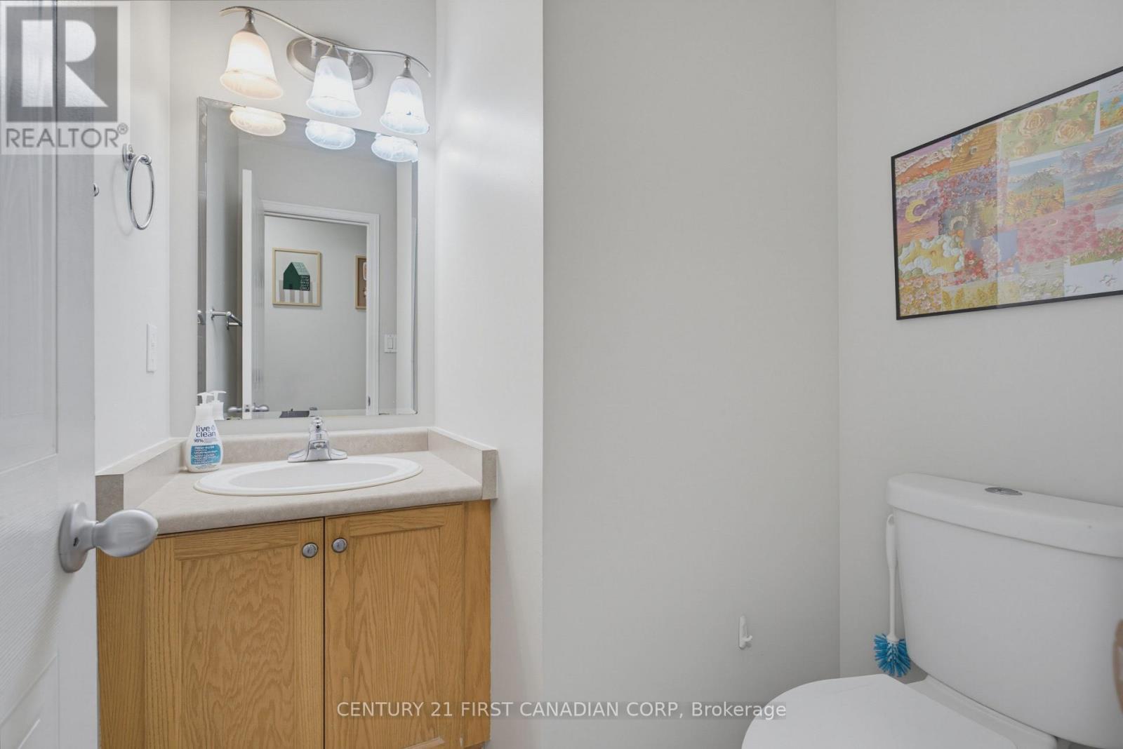 776 SILVERSMITH STREET - 17