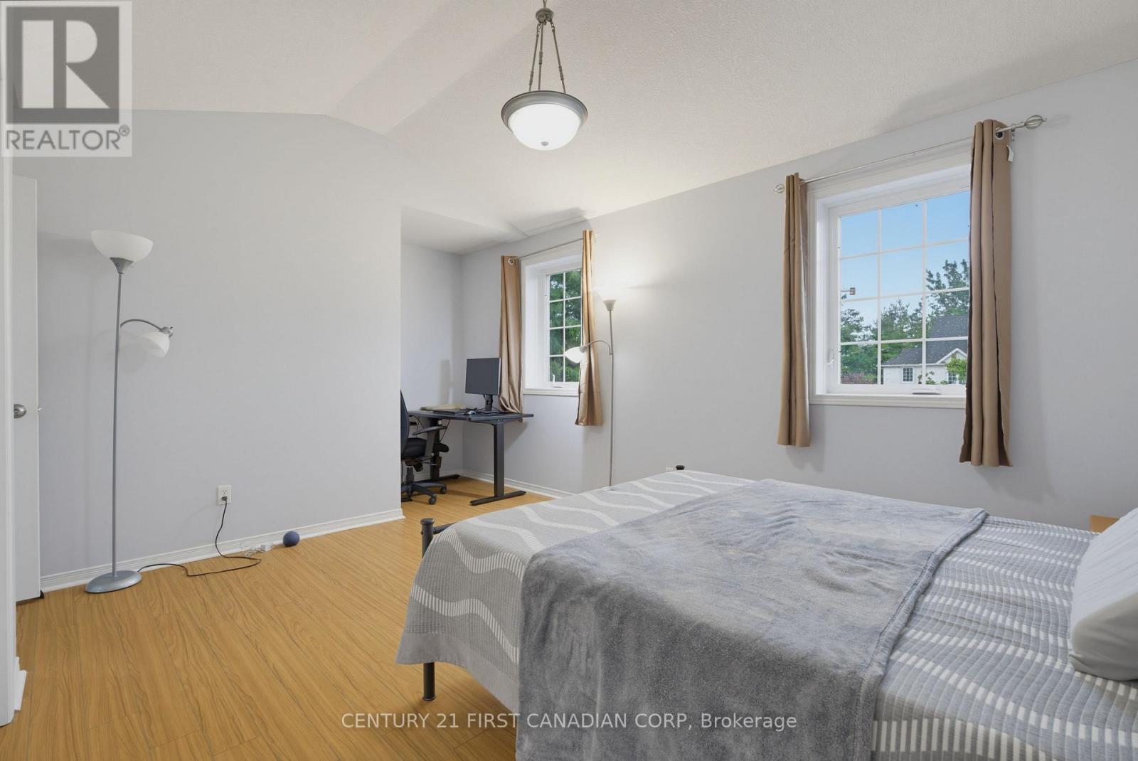 776 SILVERSMITH STREET - 20