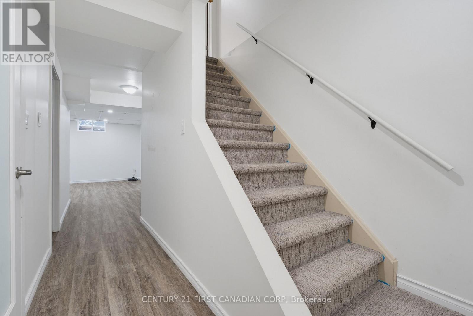 776 SILVERSMITH STREET - 26