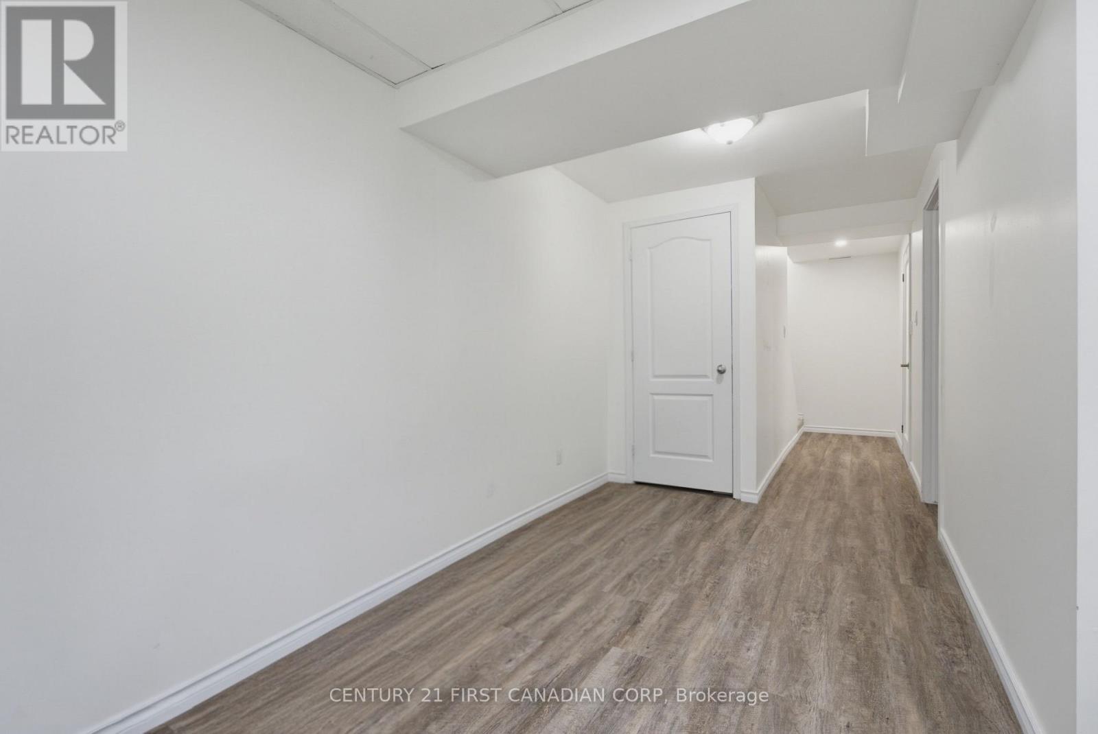 776 SILVERSMITH STREET - 27
