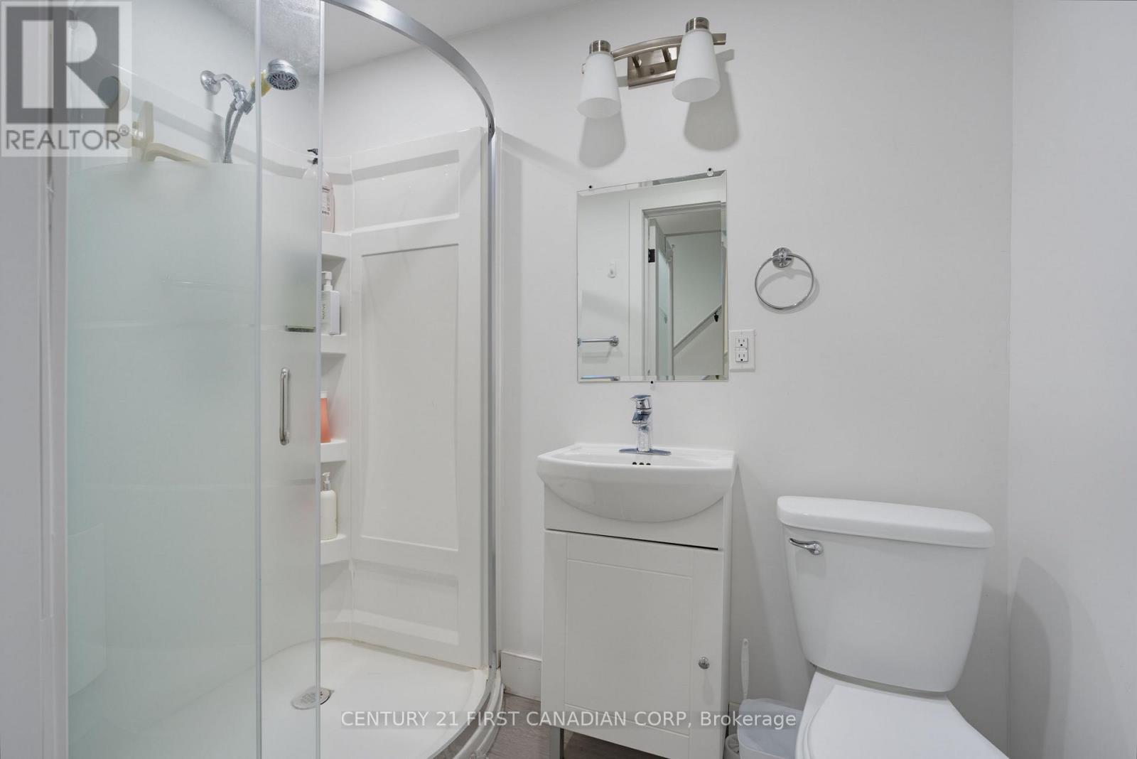 776 SILVERSMITH STREET - 31