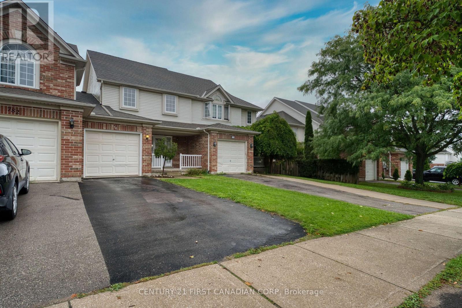 776 SILVERSMITH STREET - 37