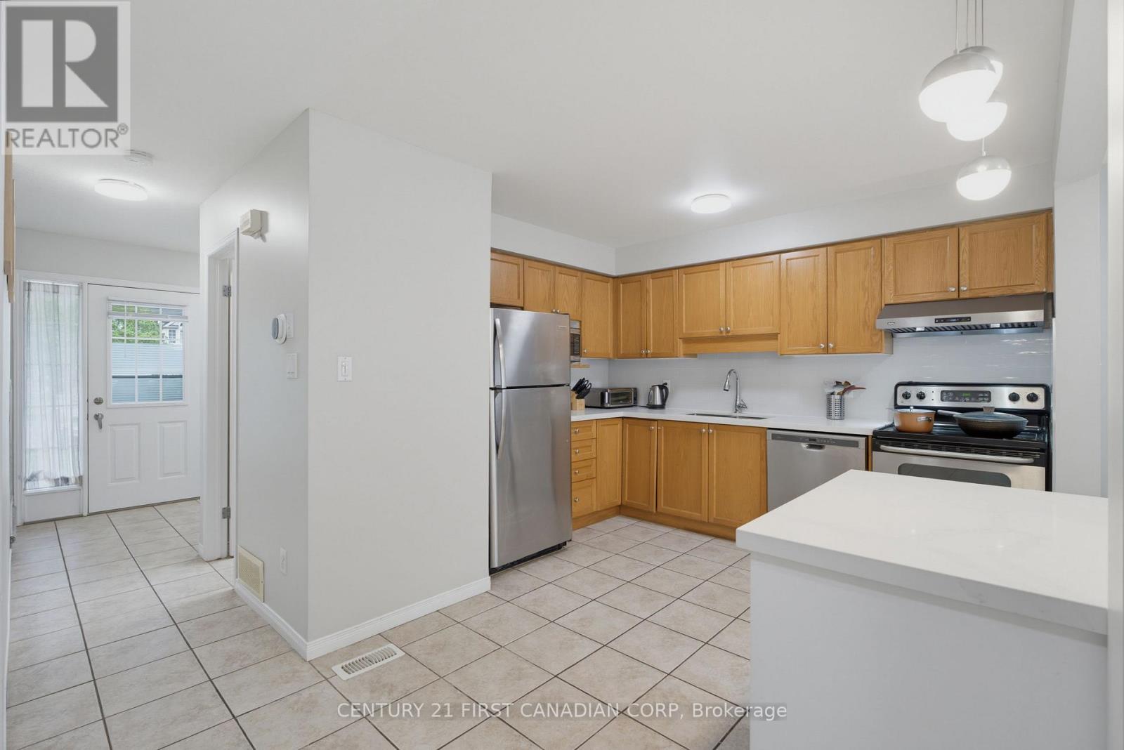 776 SILVERSMITH STREET - 5