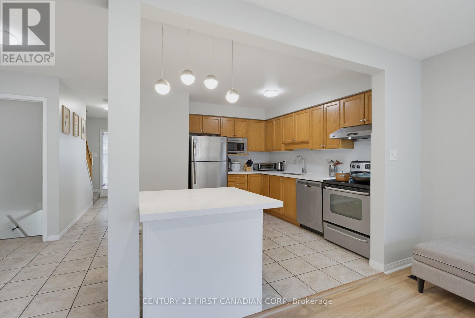 776 SILVERSMITH STREET - 6