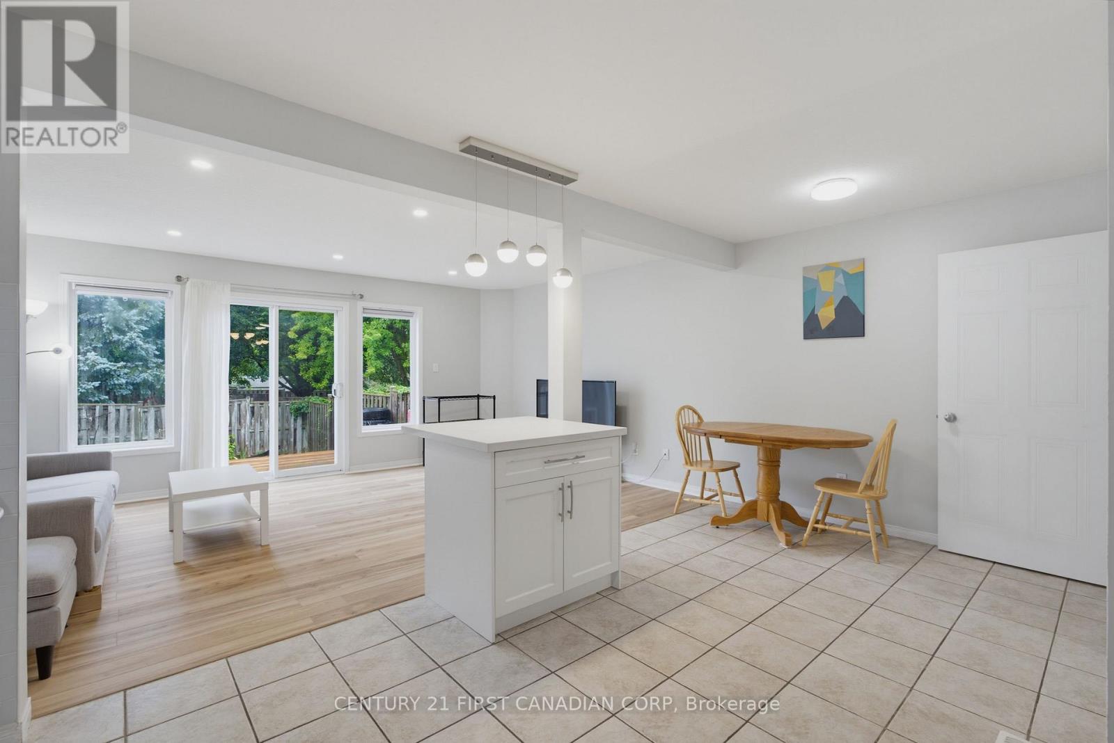 776 SILVERSMITH STREET, London North (North M) — photo 9