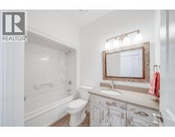 69 Red Oak Crescent, Amherstburg, ON N9V4C4 Photo 19