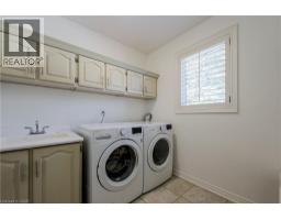 1487 The Links Drive, Oakville, ON L5M2P2 Photo 17