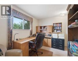 7 Glenport Road E - photo 17