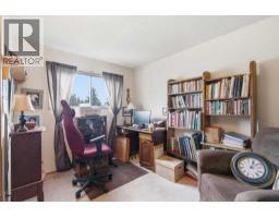 7 Glenport Road E - photo 18