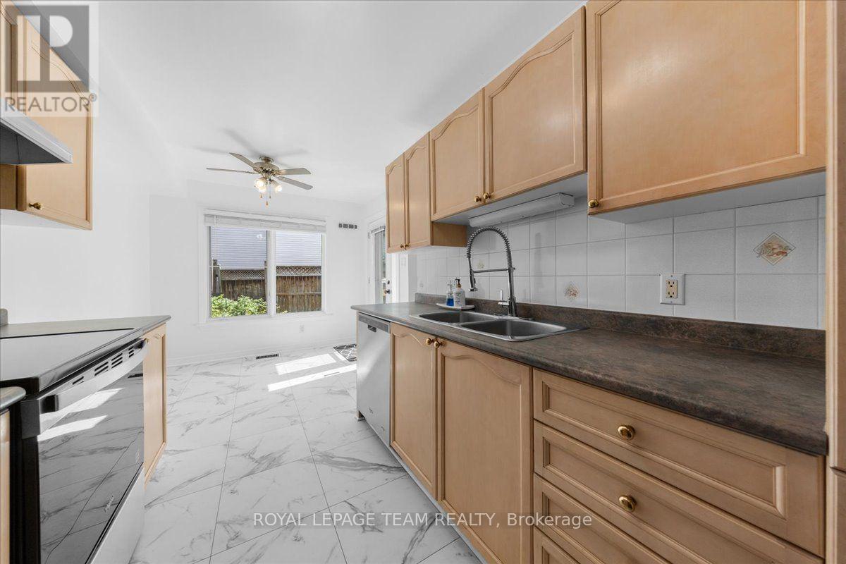 3 Bed, 2 Bath House for Sale in Ottawa – 219 TATTERSALL WAY, Ottawa – MLS# X13767698 - Image 19