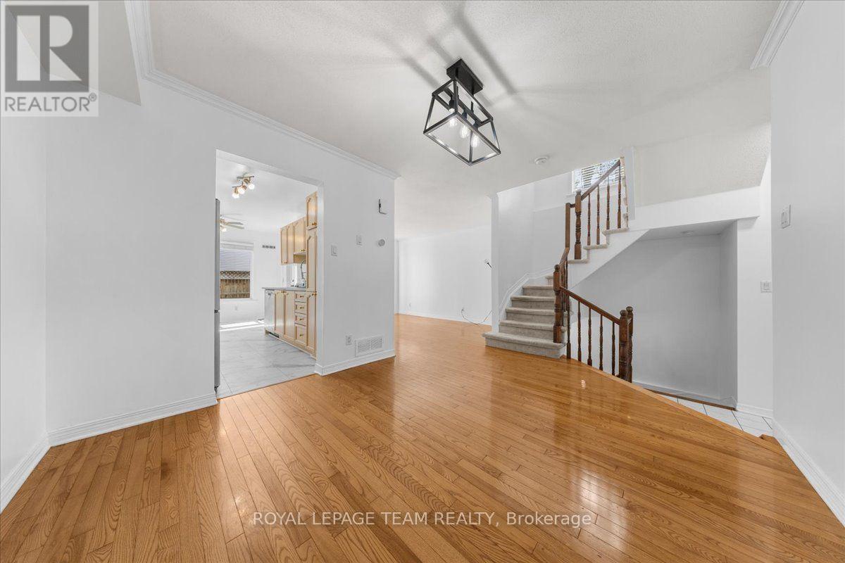 219 TATTERSALL WAY, Ottawa — photo 9