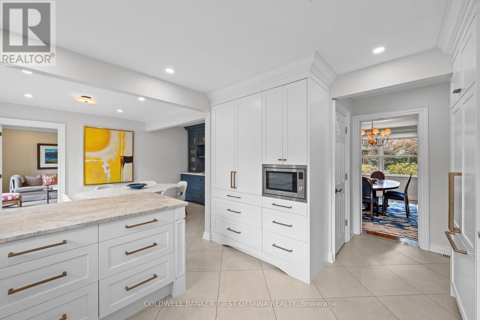 229 CROCUS AVENUE - 14