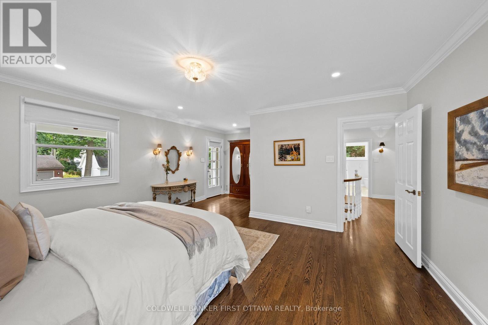 229 CROCUS AVENUE - 22