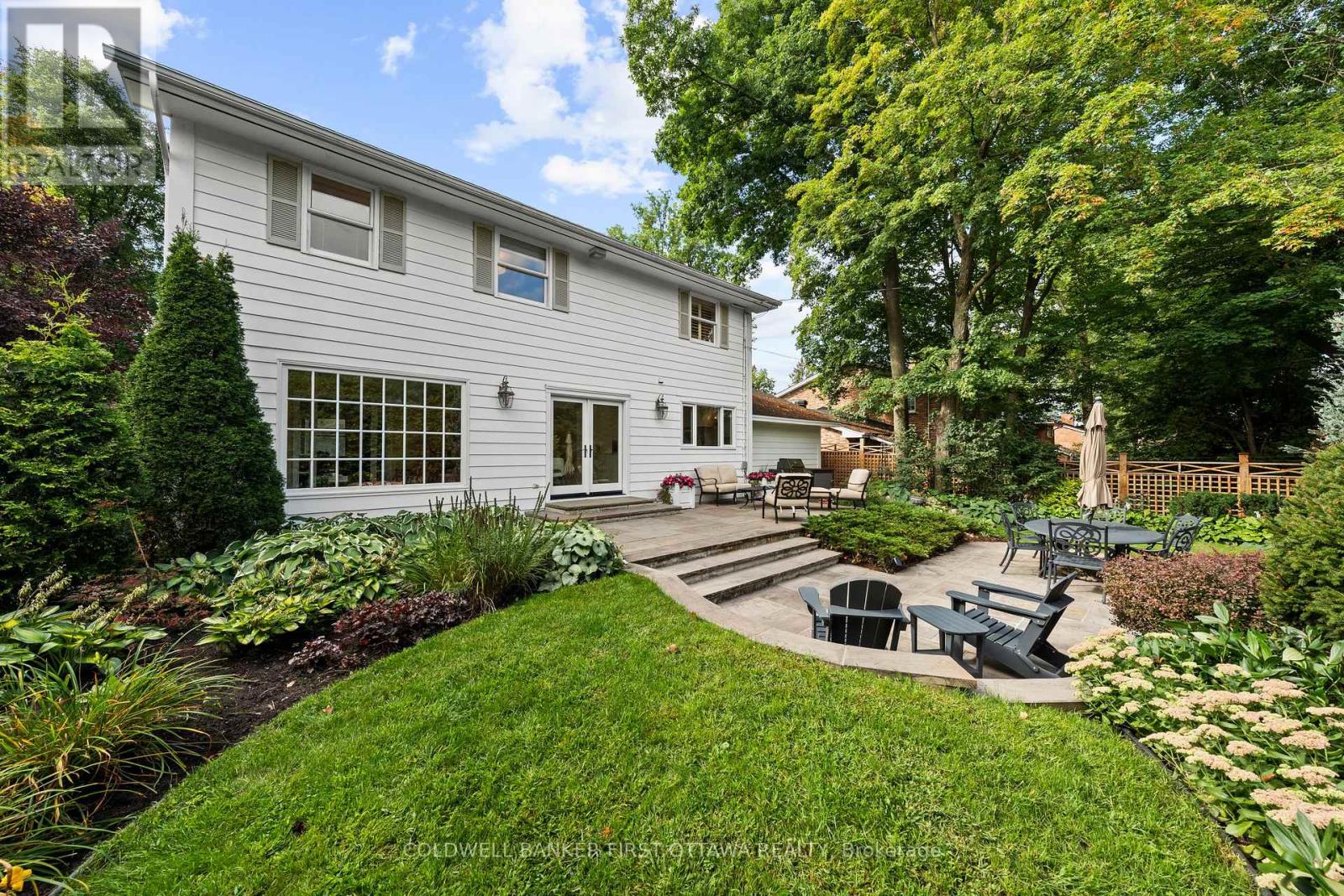 229 CROCUS AVENUE - 34