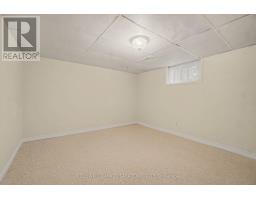 23 Elma Street, Ottawa, ON K1T3W8 Photo 12