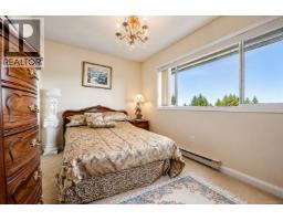 5200 Polson Terr, Saanich, BC V8Y2C6 Photo 40