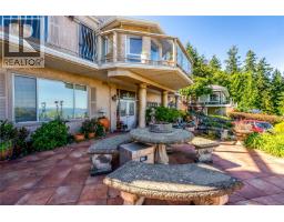 5200 Polson Terr, Saanich, BC V8Y2C6 Photo 57