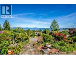 5200 Polson Terr, Saanich, BC V8Y2C6 Photo 59