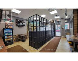 407a Bloor Street E, Toronto, ON M4W3T2 Photo 11