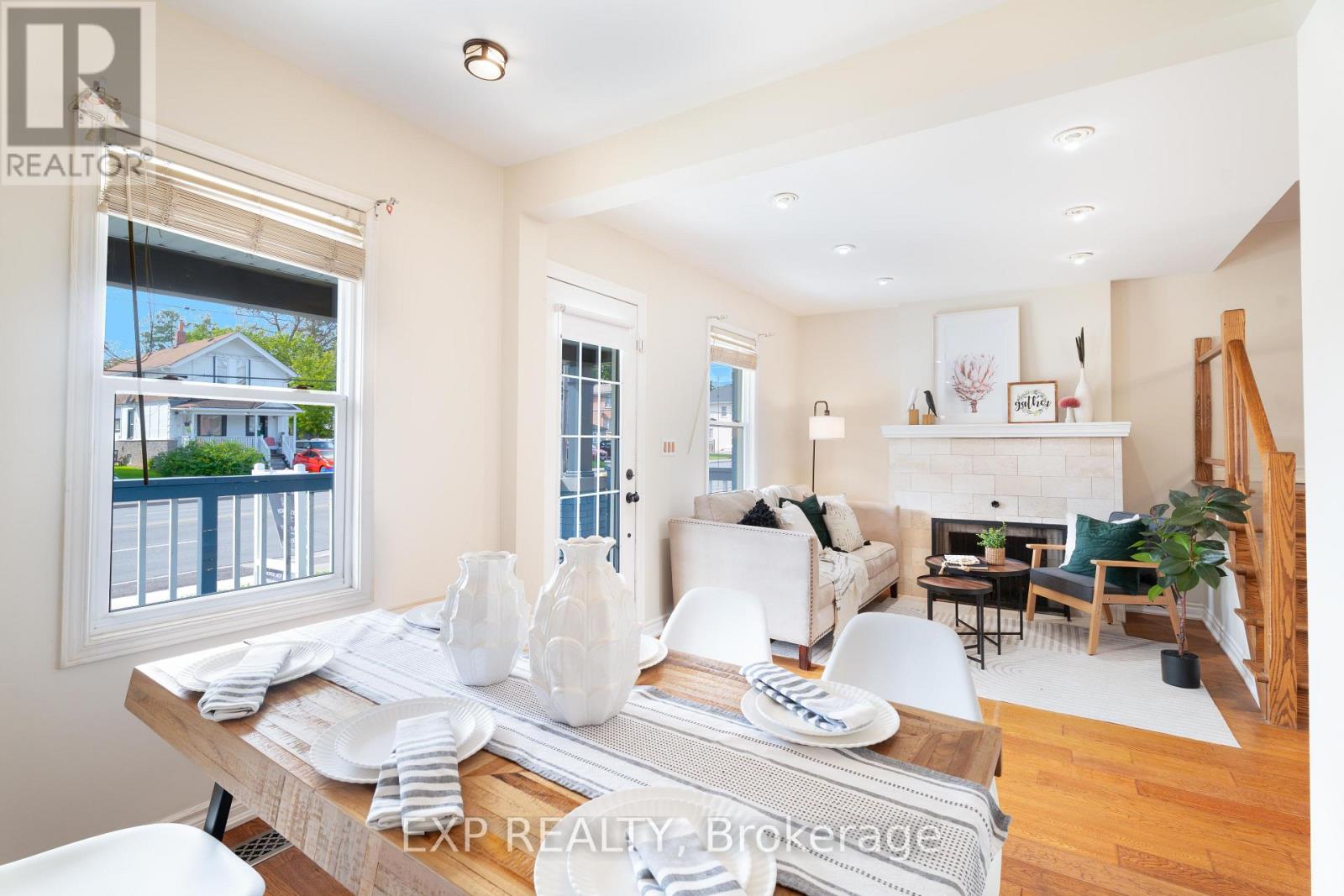 97 PARK ROAD S - 10