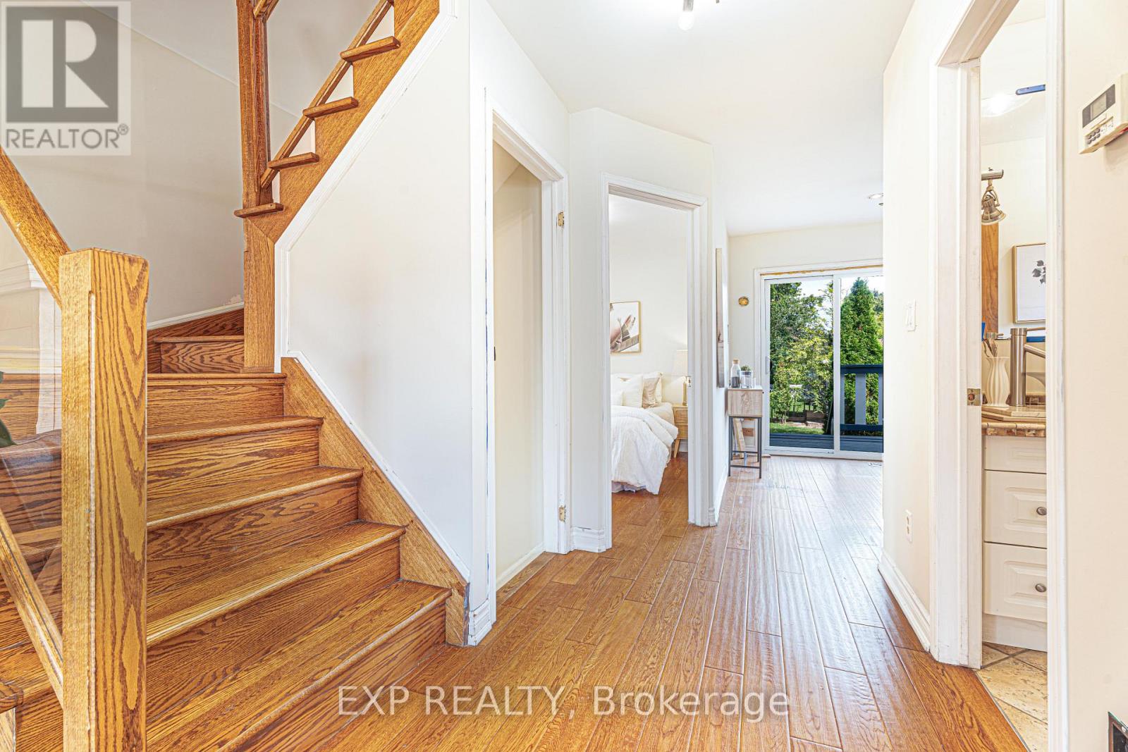 97 PARK ROAD S - 12