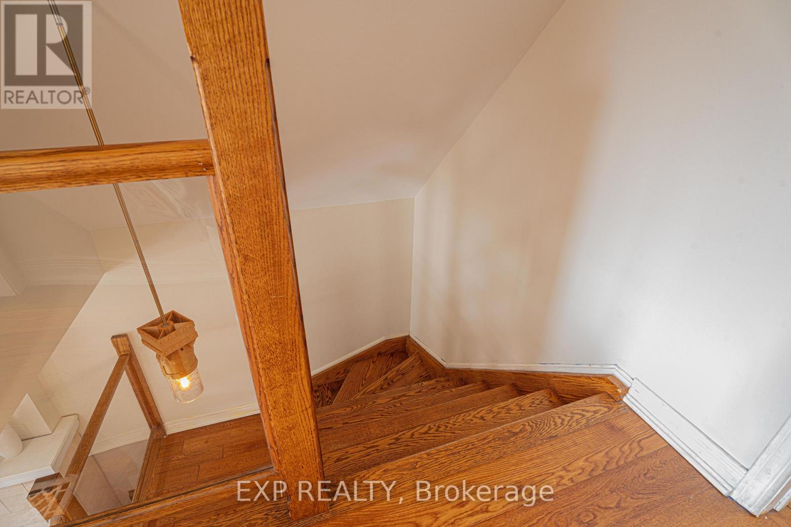 97 PARK ROAD S - 22