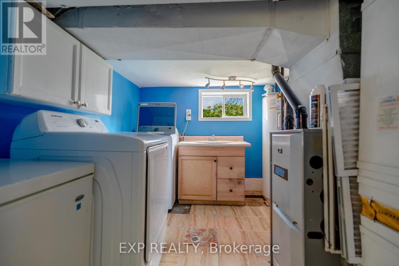 97 PARK ROAD S - Image 33