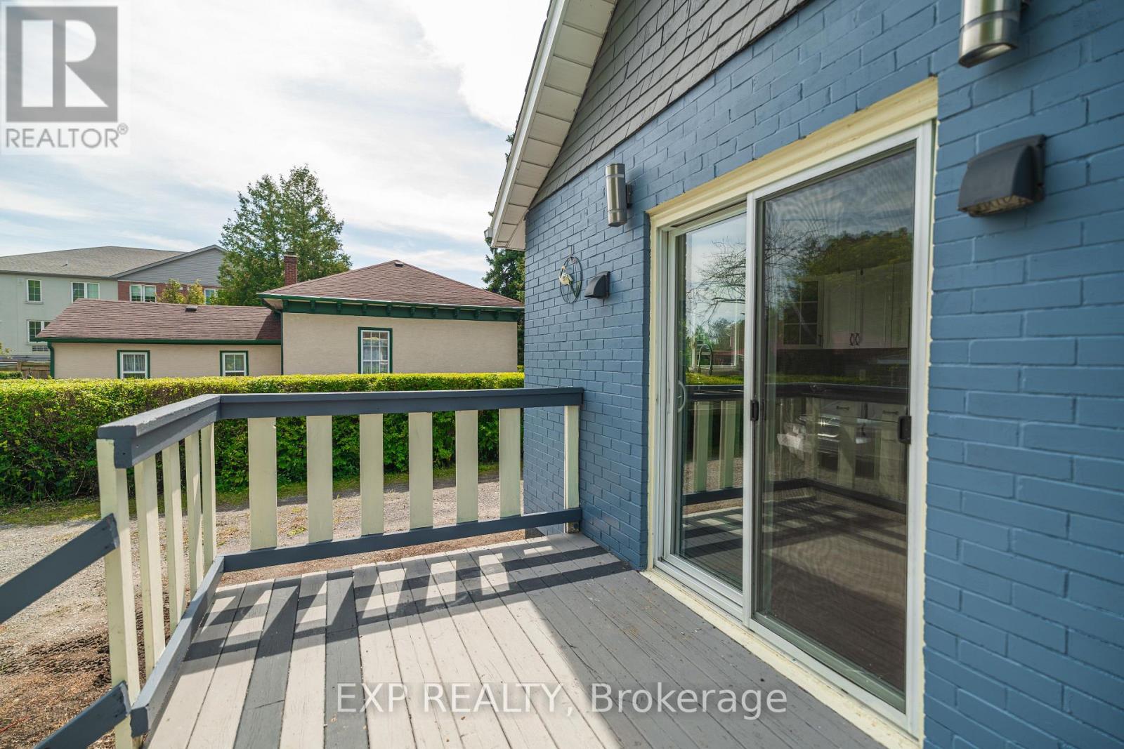 97 PARK ROAD S - Image 39